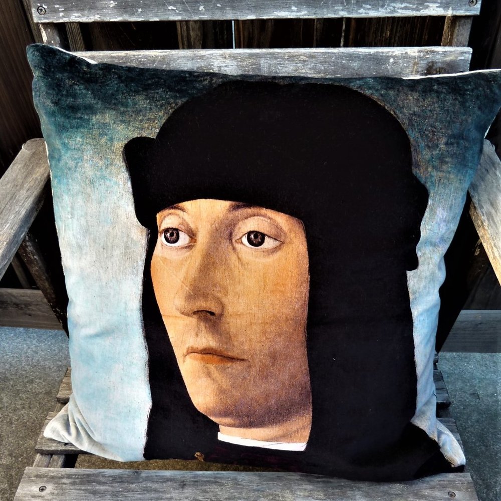 DECORATIVE PILLOW/Portraits Collection/Velvet
